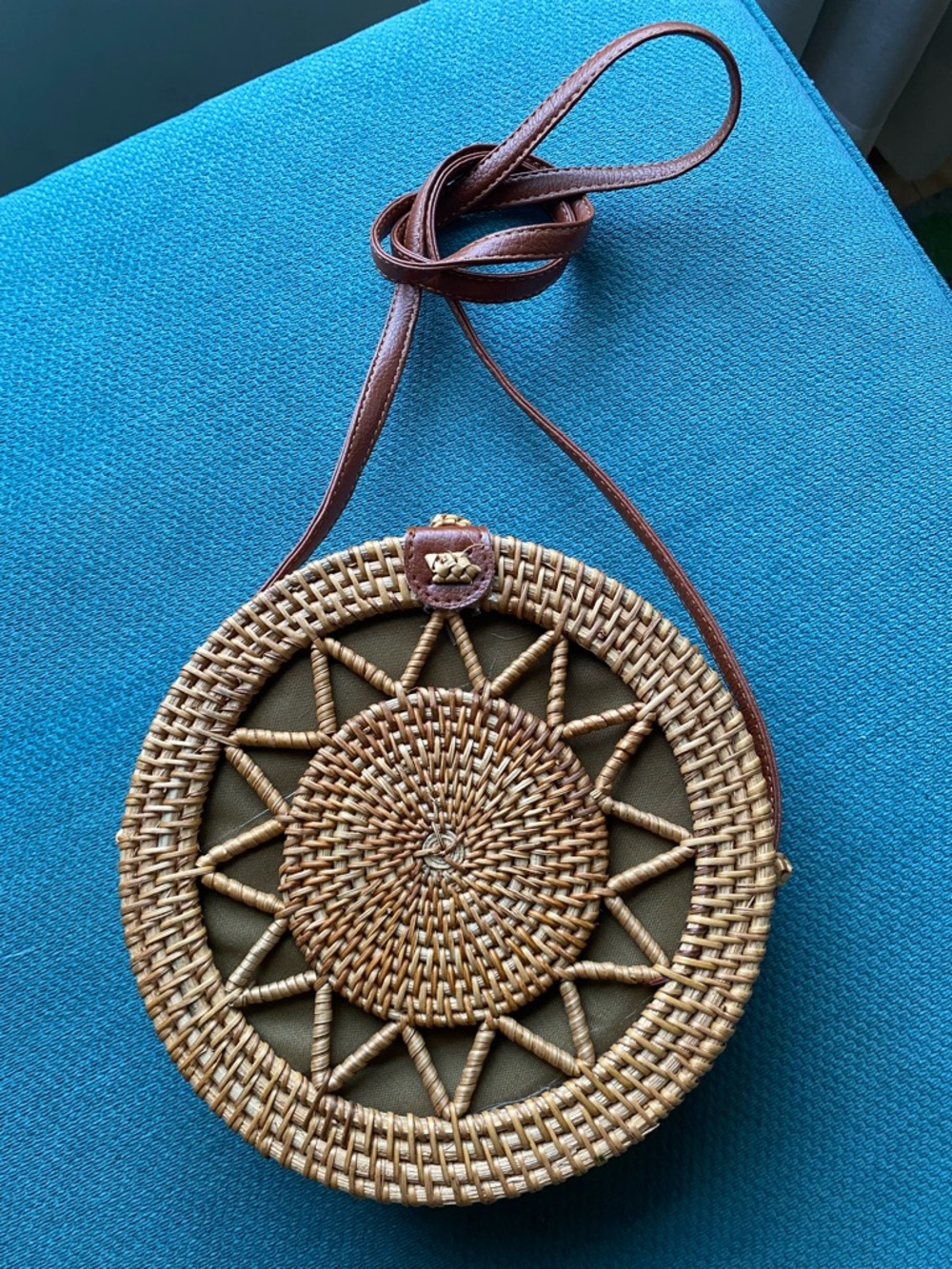 Round Woven Rattan Crossbody Bag - Brown
